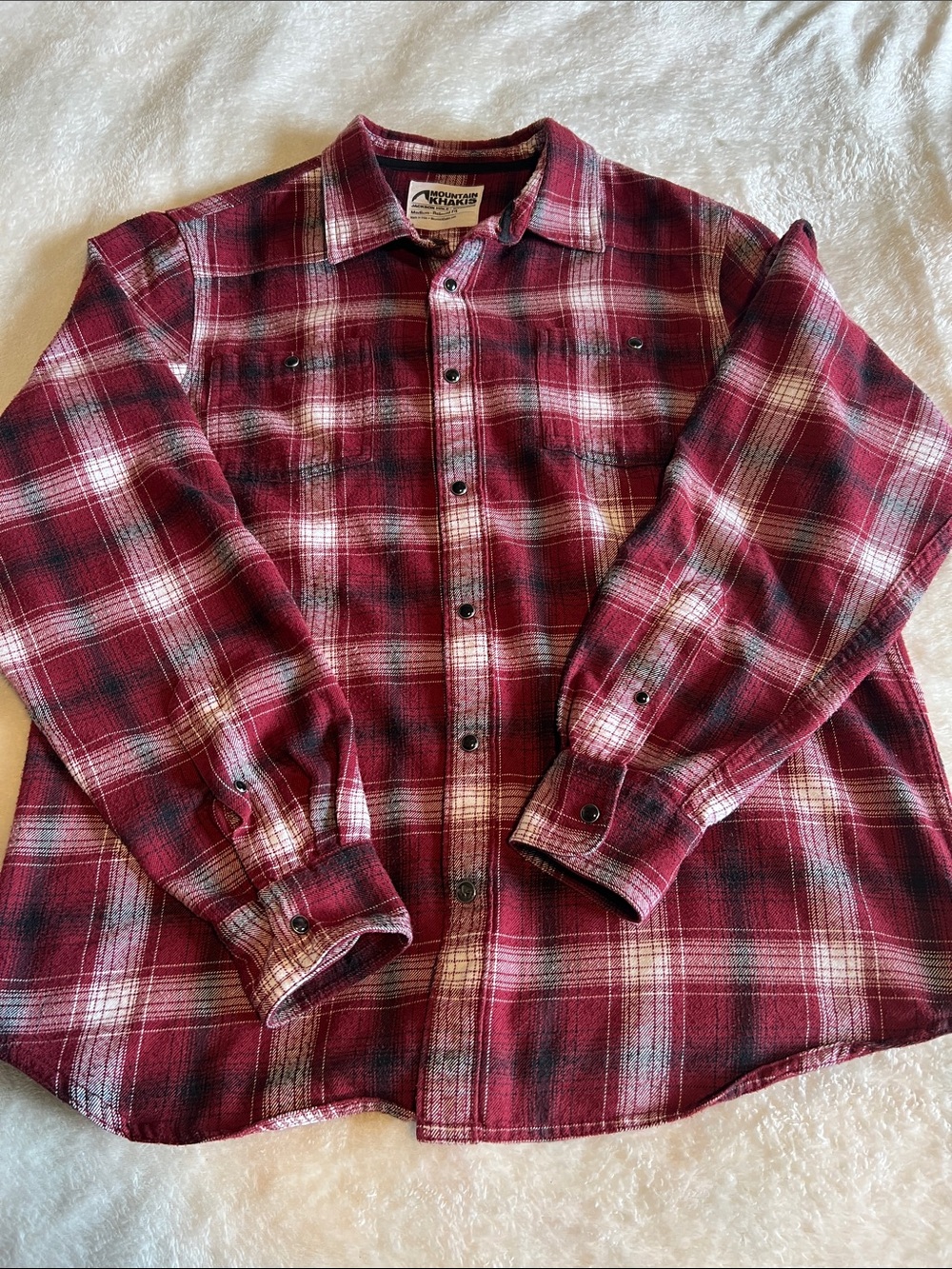 Men's Red and White Plaid Button-Down Shirt Relaxed Fit Black Pearl Snap Buttons